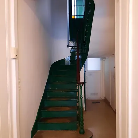 Calme Proche Montmartre Et Batignolles - Metro 13 Et 14 * Párizs
